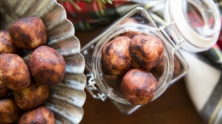 marzipan potatoes, traditional dutch cookie recipe